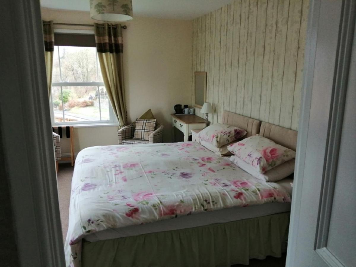 Lion Hotel Llanbister Экстерьер фото