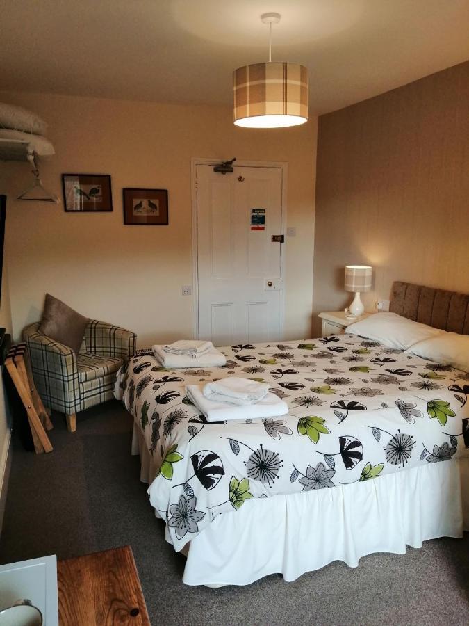 Lion Hotel Llanbister Экстерьер фото